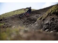 MET Parachute MCR MIPS, Blue Indigo/matt -Fahrrad Markt 17f28dfe aaa7 41c8 bb28 b820256c1c66