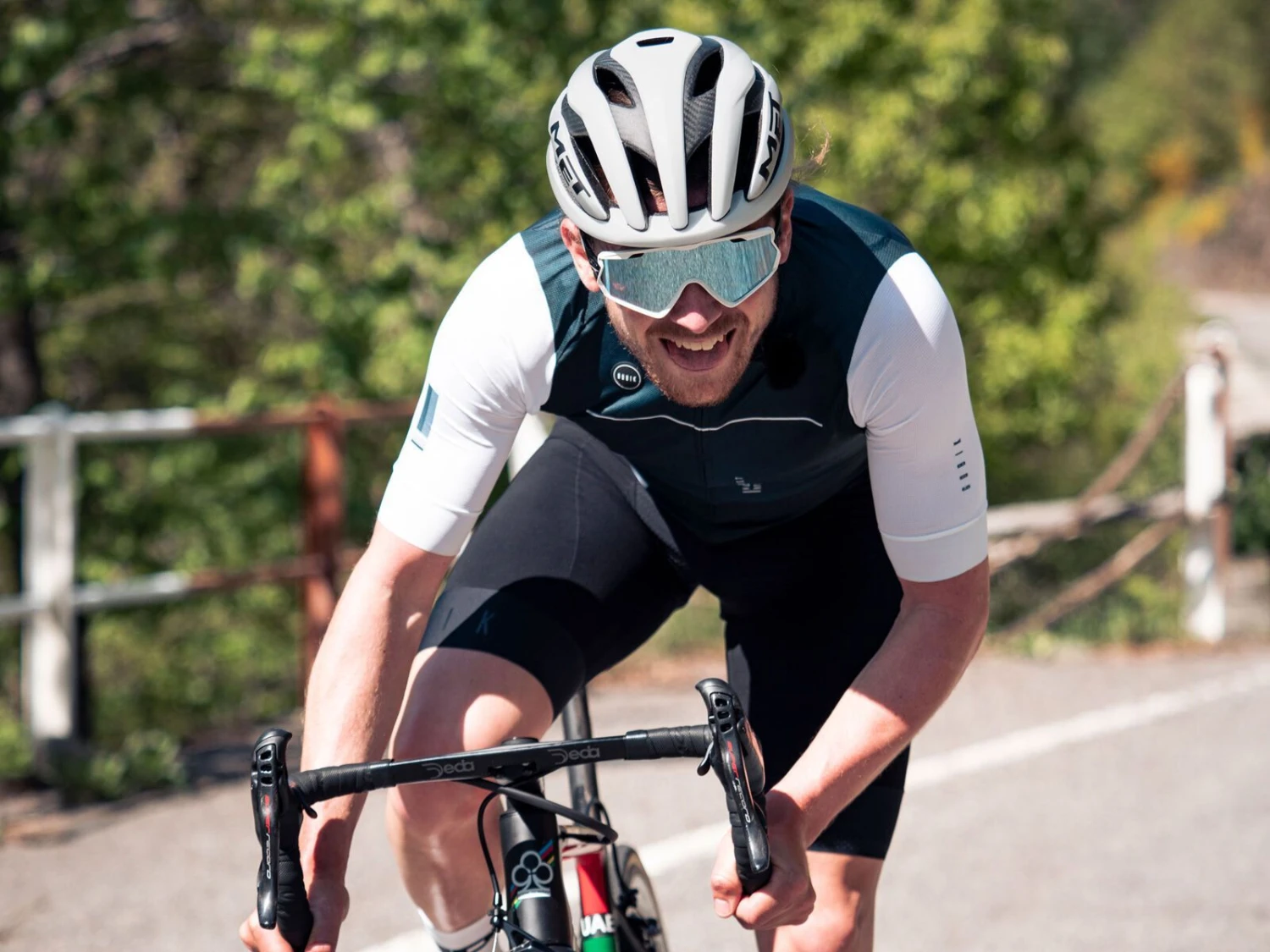 MET Trenta 3K Carbon MIPS, White Silver Metallic/matt 5 MET Trenta 3K Carbon MIPS, White Silver Metallic/matt – Bild 5