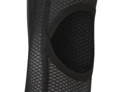 Pearl Izumi Summit Youth Knee Pad, Black -Fahrrad Markt 5c4b123e 92b7 4cf9 a43f fd73fd06d36f