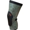 Pearl Izumi Elevate Knee Guard, Forest Camo